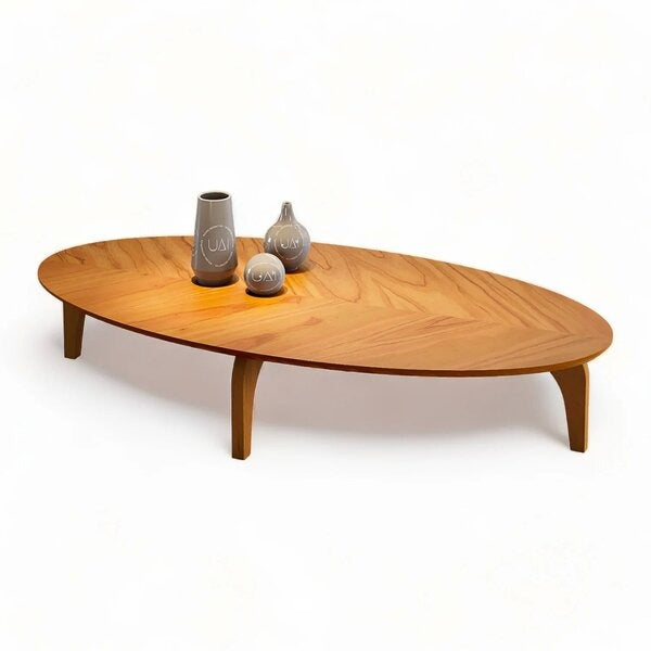 Mesa de Centro Oval Orgânica com Tampo em Marchetaria e Pés de Madeira Maciça