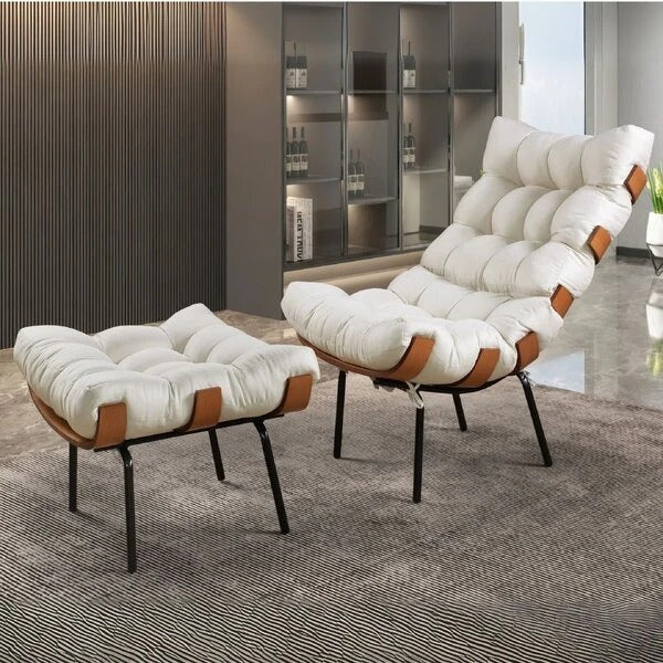 Poltrona Costela com Puff Linho Bege Off White Estrutura Madeira e Ferro