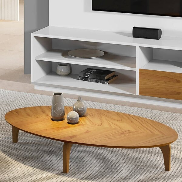 Mesa de Centro Oval Orgânica com Tampo em Marchetaria e Pés de Madeira Maciça